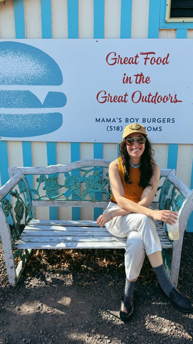 October was filled with great food and the great outdoors and perfect weather for hand knits!! Hoping to continue this trend into November! 

#brightherebrightnowpullover #smithfieldvest #ciaopullover #rowdytank #thebigfluffcardigan #outfitideas